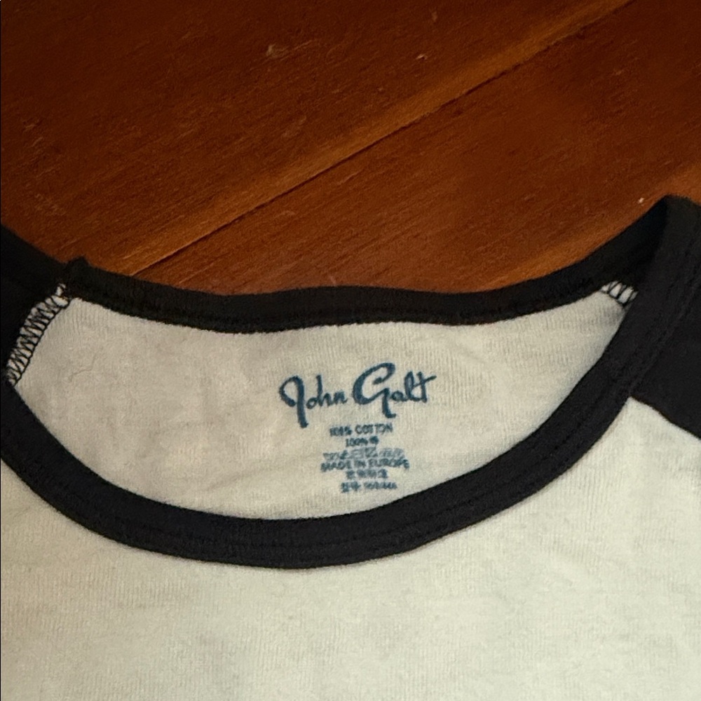 NWOT Brandy Melville Black and Cream Long Sleeve Tee - Picture 3 of 3